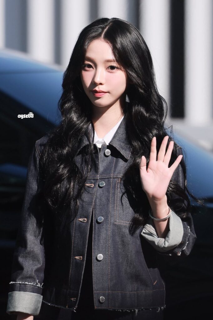 260225 Karina