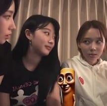 I edited this meme to look like one I saw on tiktok