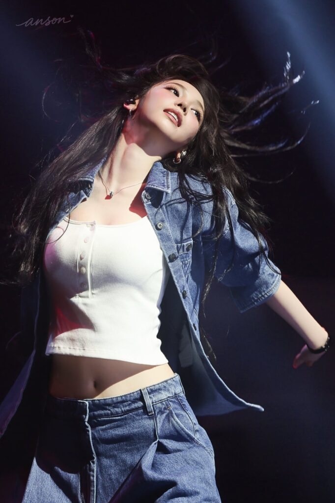 260324 Karina
