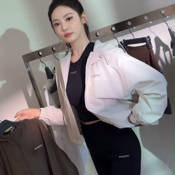 260312 Daily Fashion News Instagram Update with Ningning