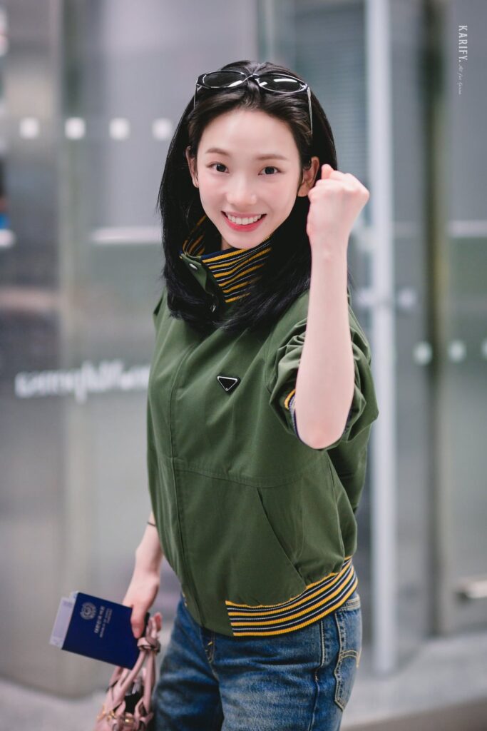 260227 Karina