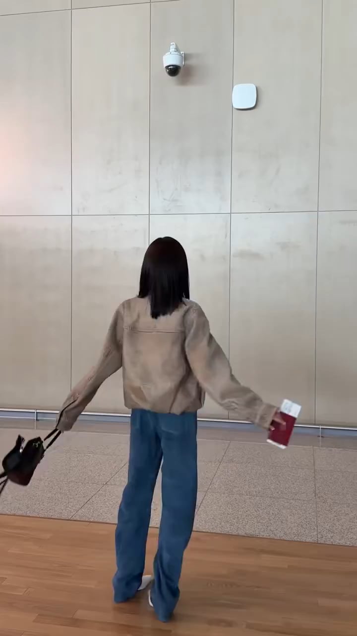 260308 aespa TikTok Update with Giselle - GISELLE at LOEWE FW26