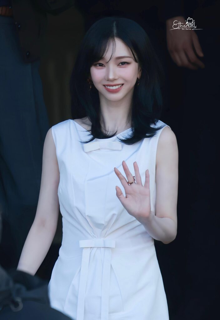 260226 Karina
