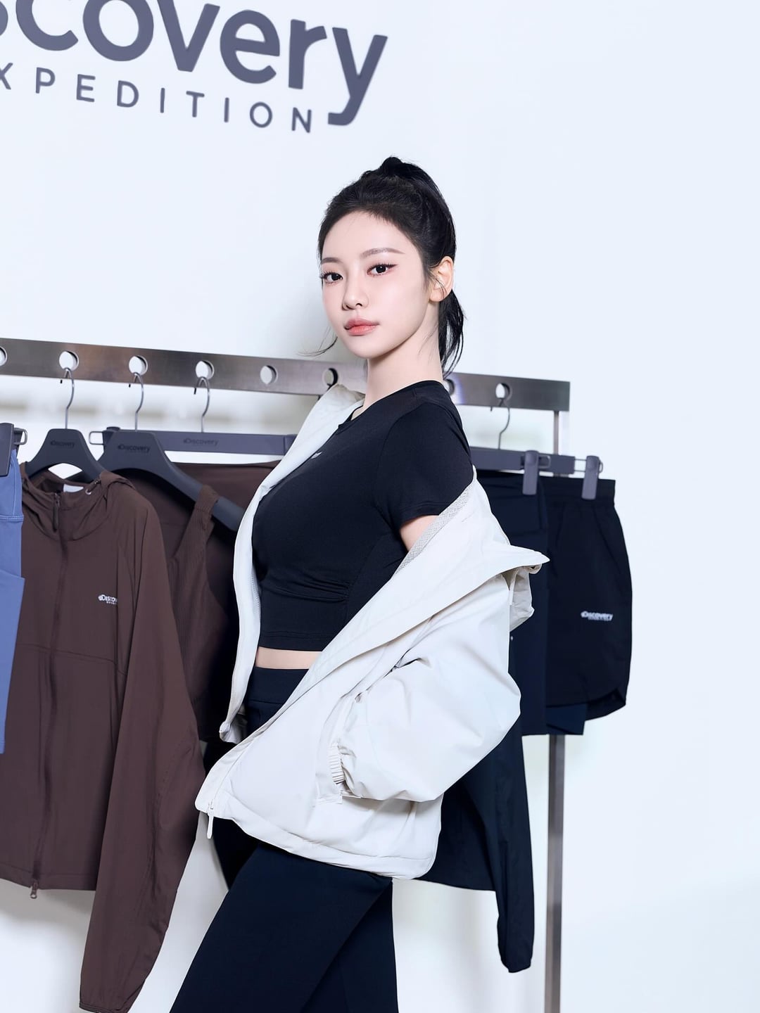 260320 Discovery Expedition Korea Instagram Update with Ningning