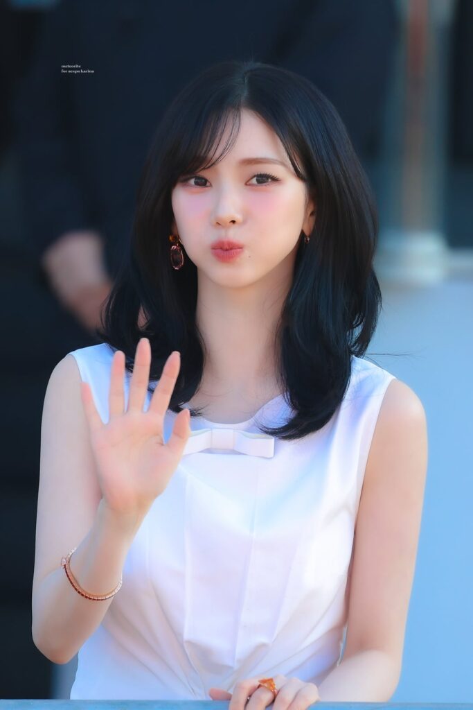 260226 Karina