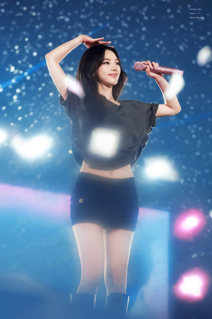 260425 Karina
