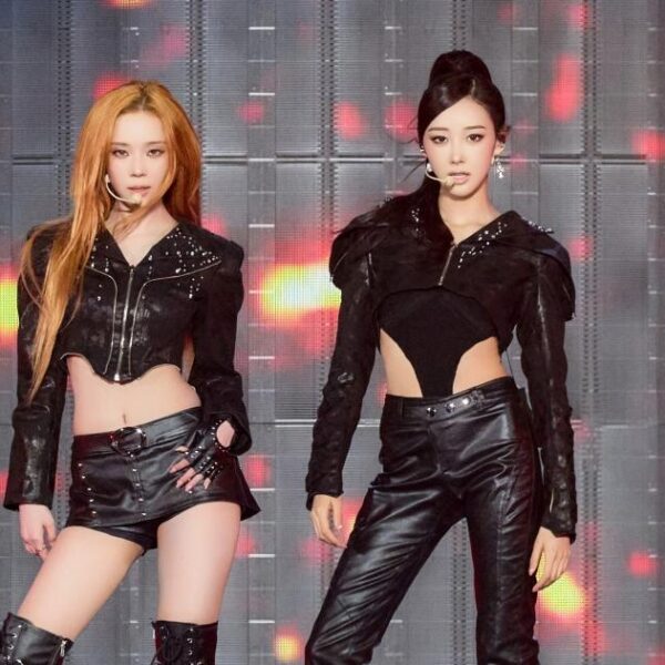 260427 aespa to kick off 'SYNK : COMPLæXITY' tour at Gocheok Dome on August 7-8 & will incorporate unfolding worldview from 'LEMONADE' album + Centered on the keyword 'CRACK' the tour will showcase performances, stages, and video compositions that are differentiated from 'aeXIS LINE'