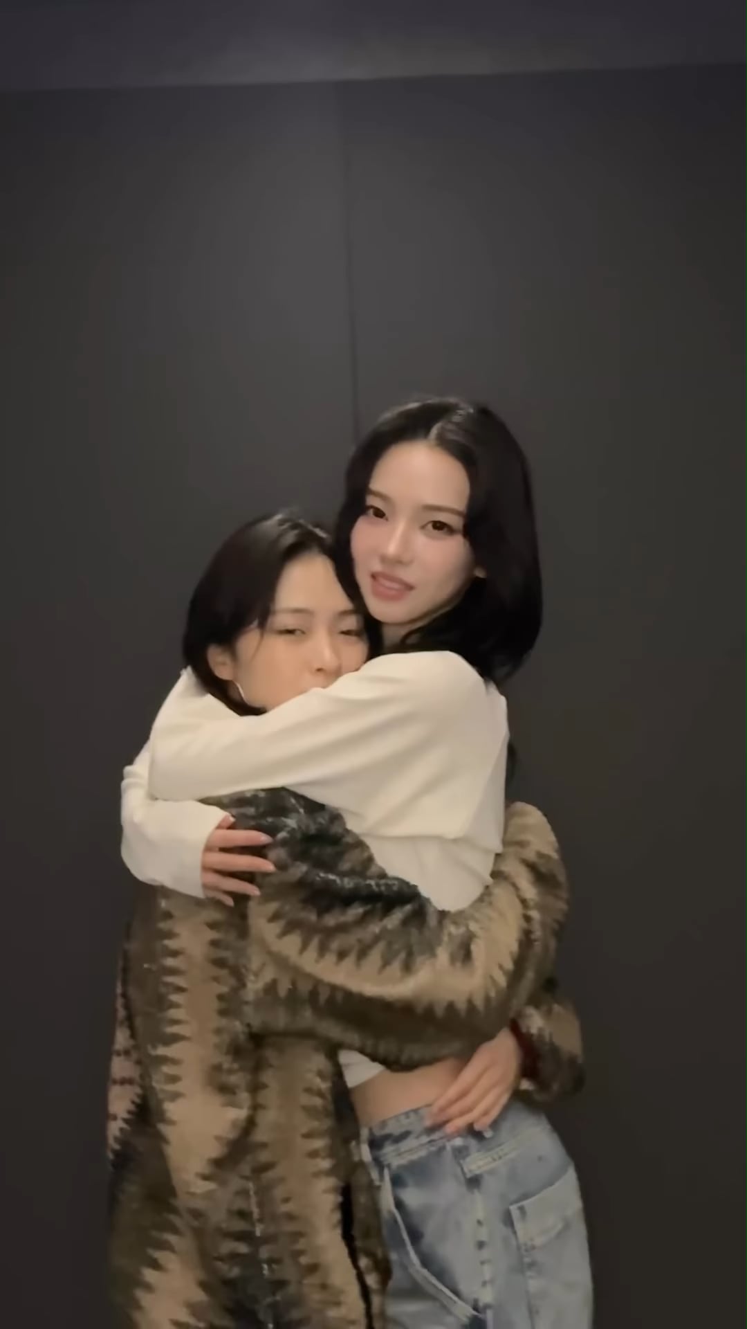260404 ITZY TikTok Update with Karina - 𝑰 𝒂𝒎 𝒂 Daechu Nono 💙 (with Ryujin)