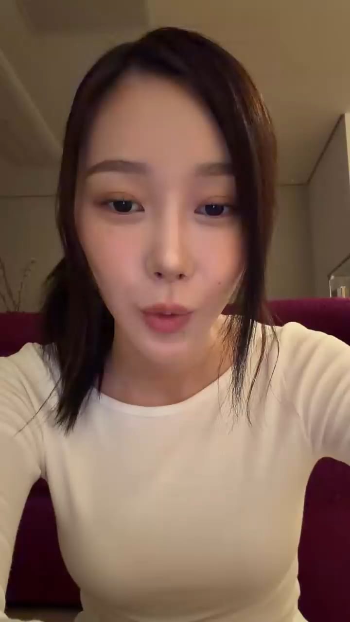 260407 Giselle Instagram Live