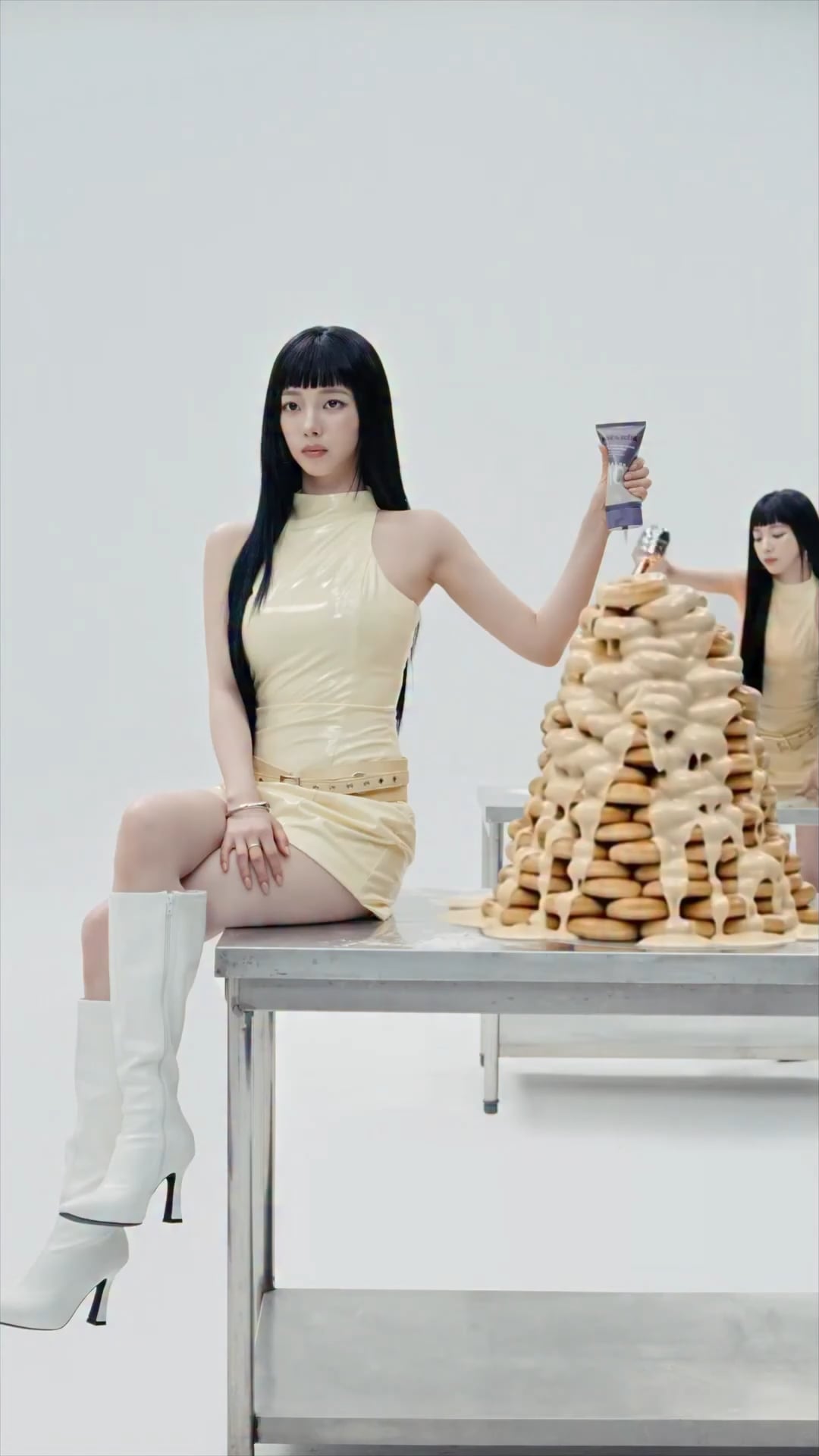 260423 Karina & Giselle for mise en scène