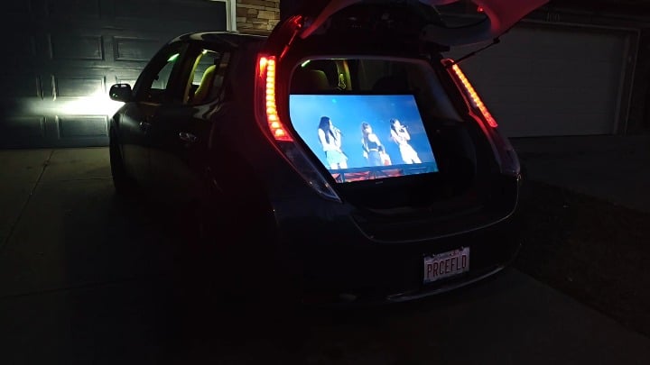 Pulling up to friends houses like "I brought the aespa rave, let's party"