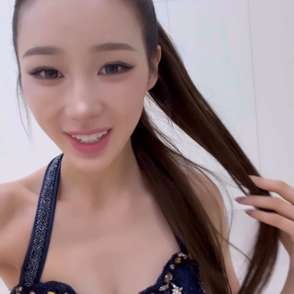 260411 Giselle Instagram Story Update with Karina