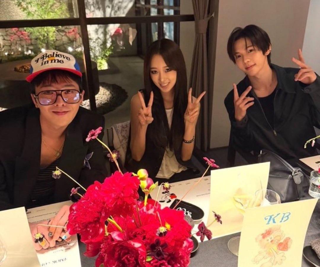 260428 Giselle with G-DRAGON and RIIZE Shotaro having dinner for Verdy's event