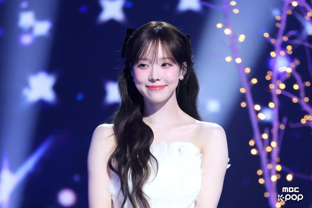 260401 Winter - MBC April Fool's Day (250130 Gayo Daejejeon 'Twenty-five, Tweny-one (Orig. Jaurim)' Behind Pics)