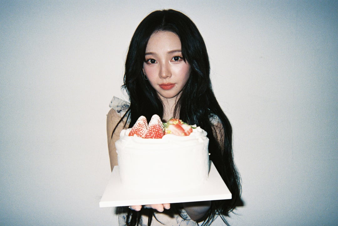 260411 aespa Twitter Update with Karina - Happy Birthday KARINA 🎂