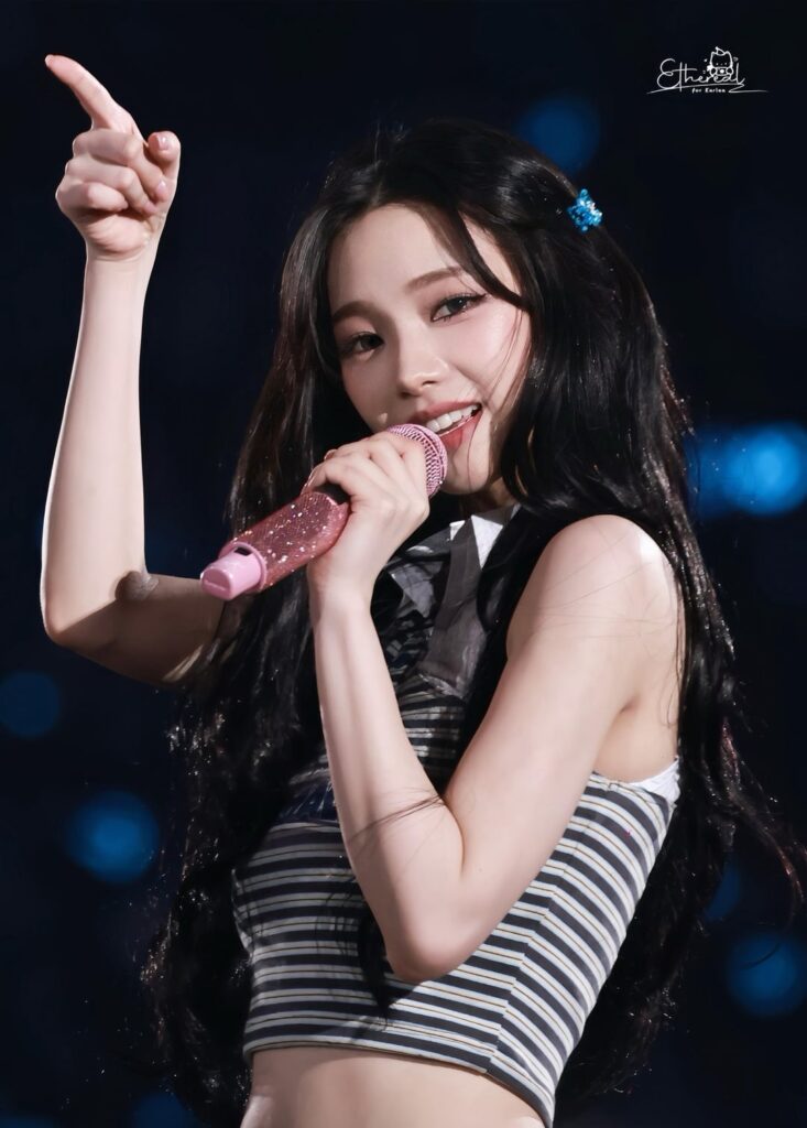 260412 Karina