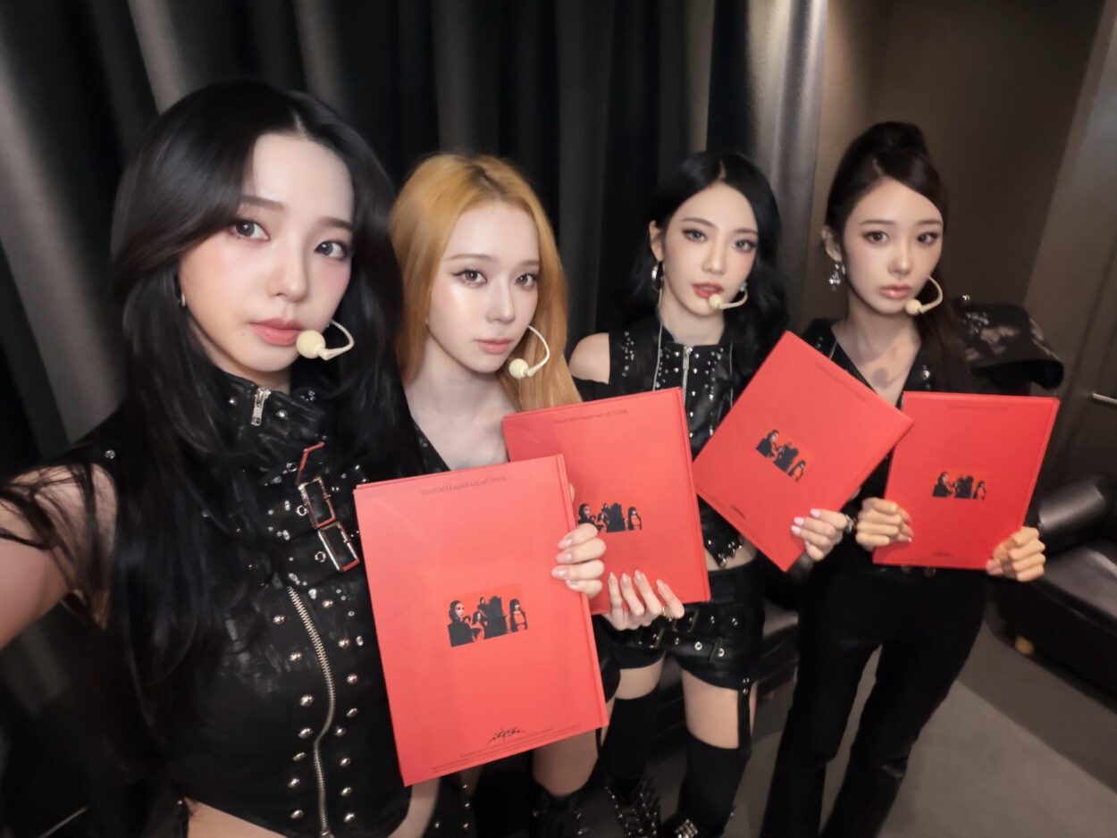 260509 aespa Twitter Update - First look at the WDA Ver. ! Packed with a lot of inclusions that our MYs will love <3 Don't forget to pre-order yours now