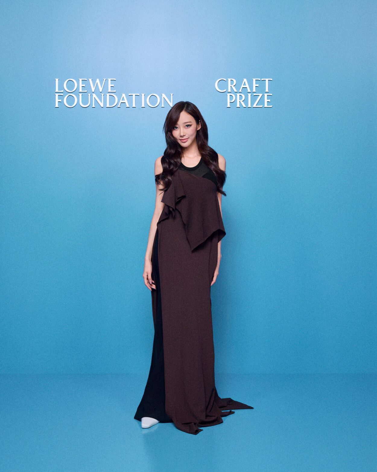 260513 LOEWE JAPAN Twitter Update with Giselle @ LOEWE FOUNDATION Craft Prize 2026 in Singapore.