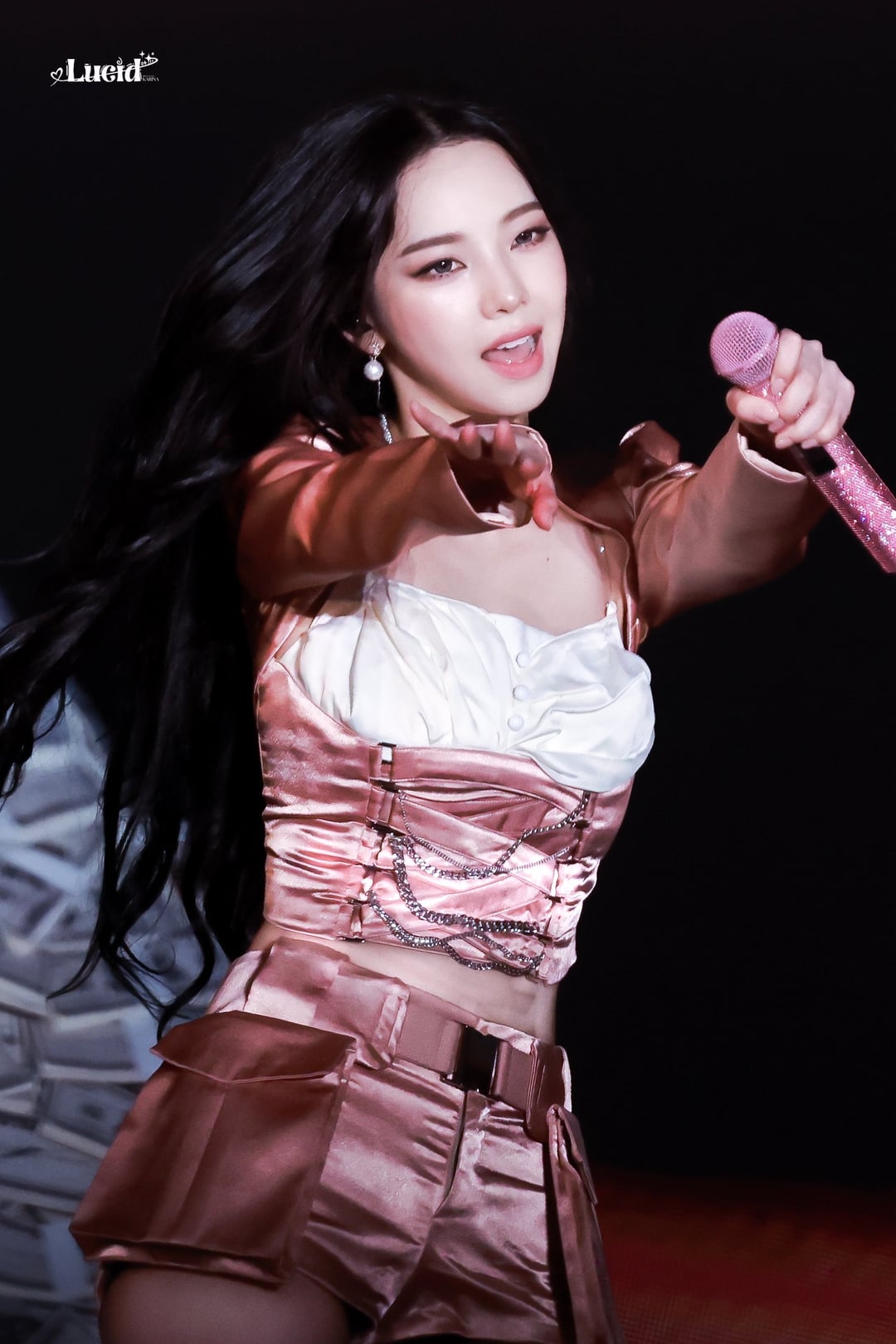 260426 Karina