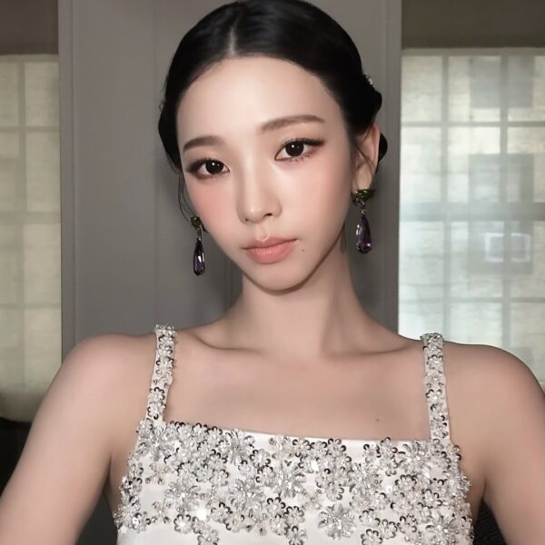 260505 Karina
