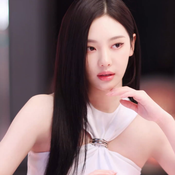 260518 Ningning for Elizabeth Arden (Behind The Scene)