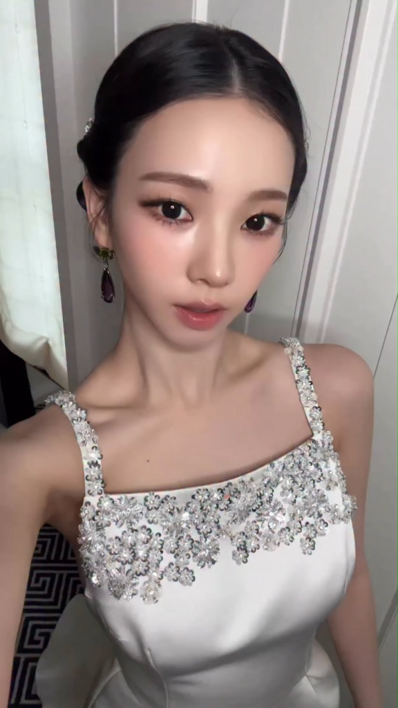260506 aespa TikTok Update with Karina - ma face