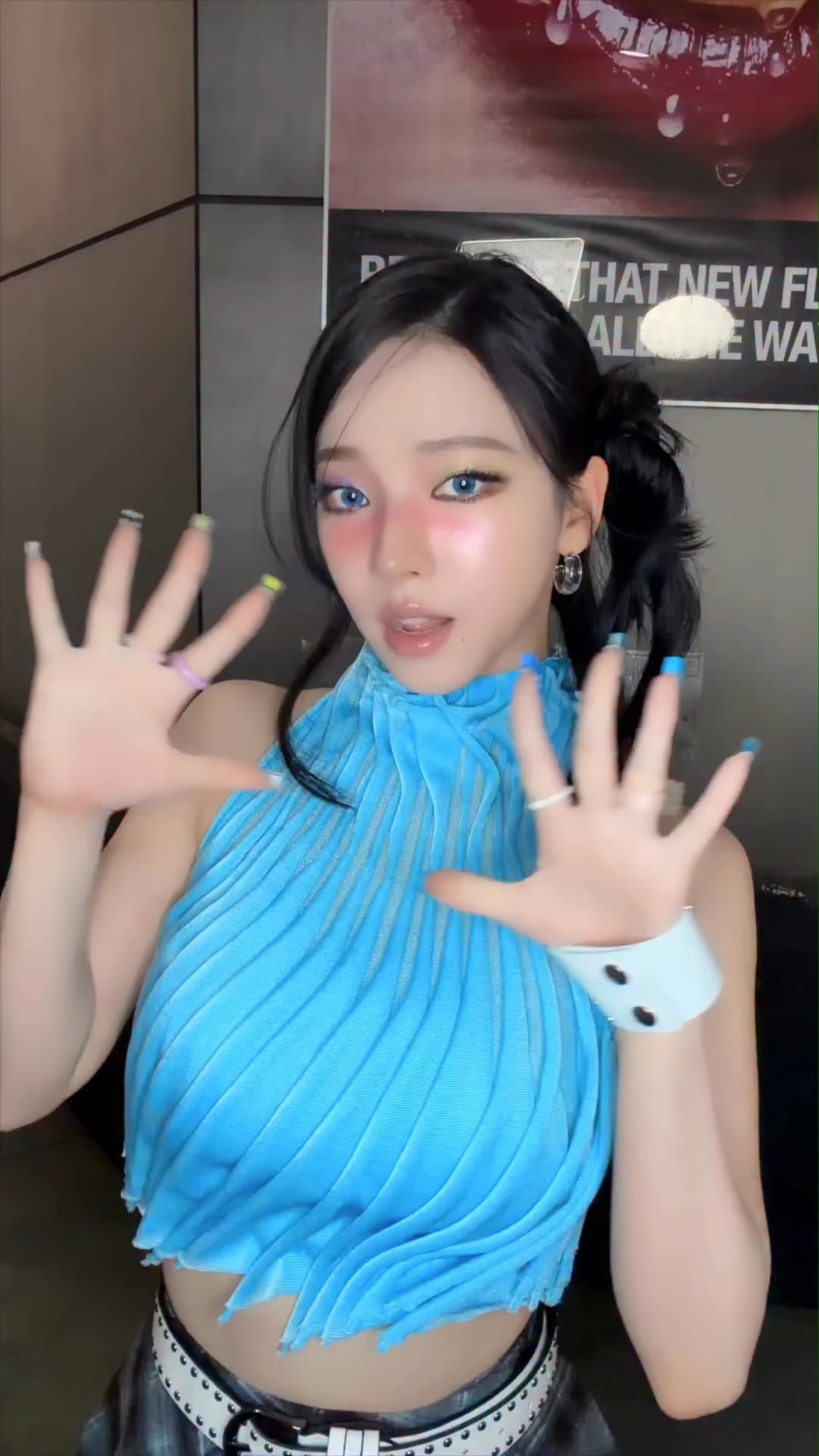 260524 aespa TikTok Update with Karina - Woop