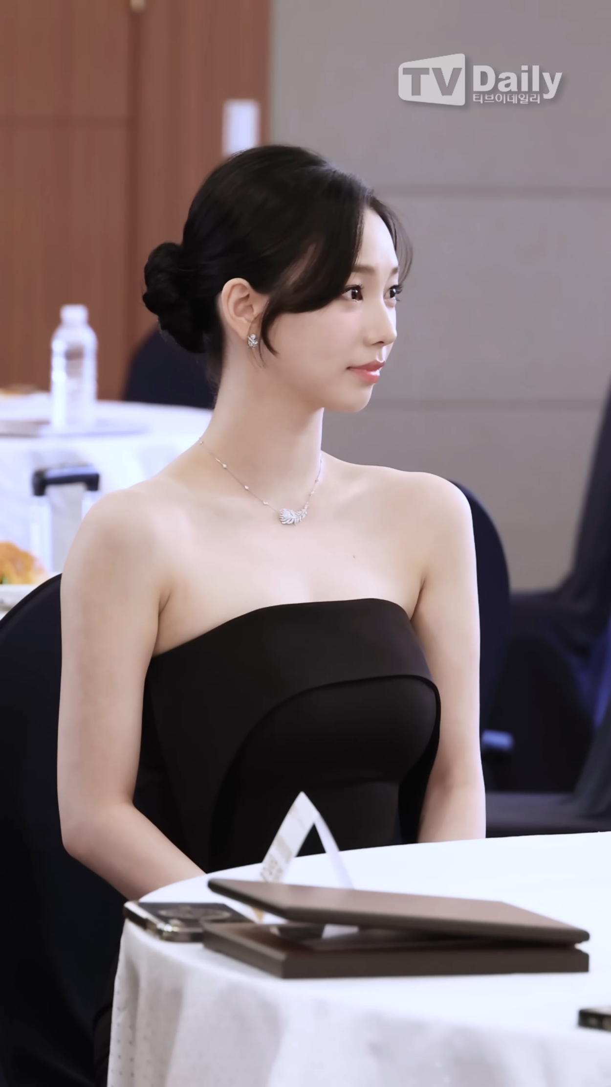 260518 Karina