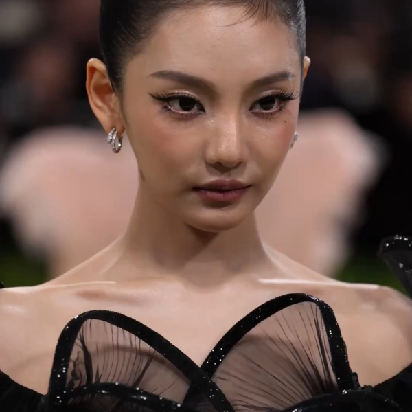 260505 Cosmopolitan Twitter Update with Ningning & Karina @ The 2026 Met Gala