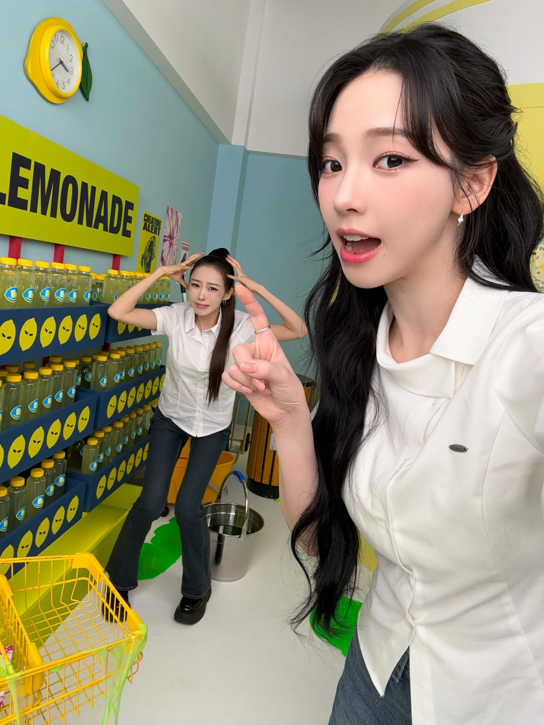 260527 aespa Twitter Update Giselle & Karina - We may be closed but the work doesnt stop