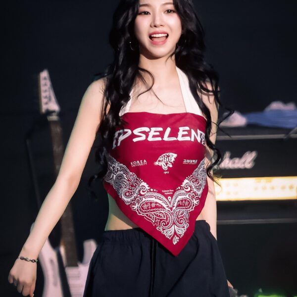 260522 Karina