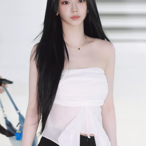 260528 Karina