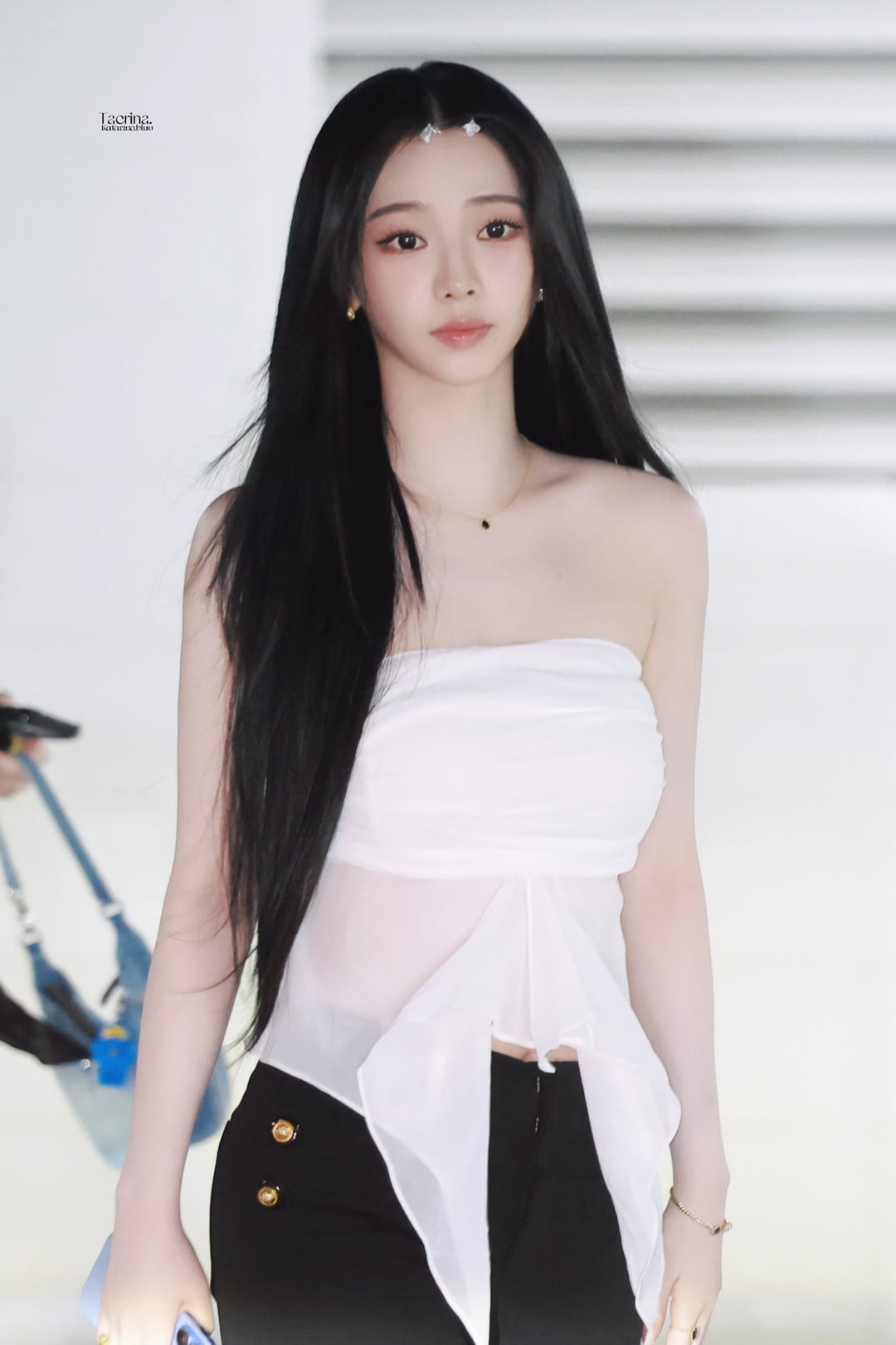 260528 Karina