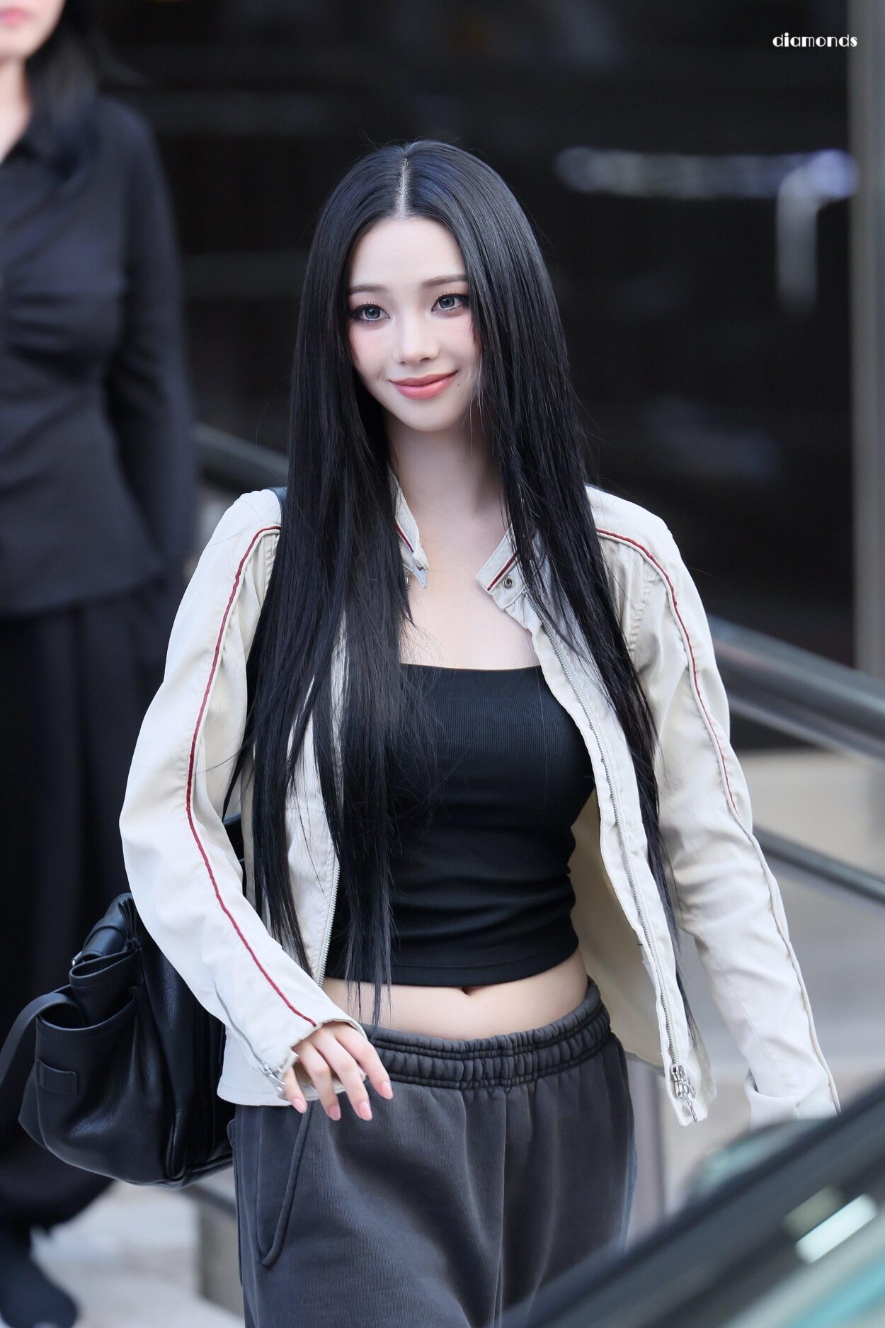 260515 Karina
