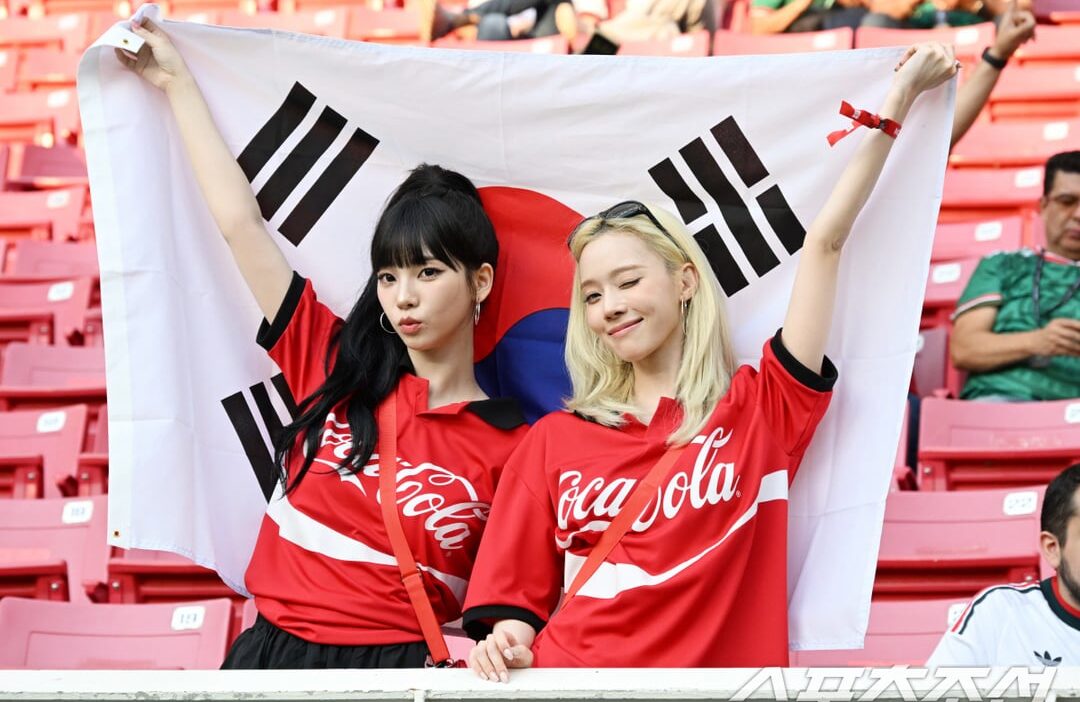 260612 Karina & Winter at the 2026 FIFA World Cup in Mexico (Press Photos #2)