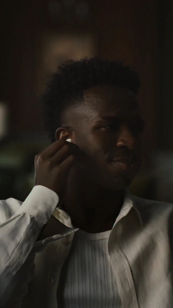 260612 aespa Instagram Reels Update with Vinícius Júnior - Bet @vinijr is listening to the LEMONADE remix by Marlon Hoffstadt in that AirPods ad 🍋