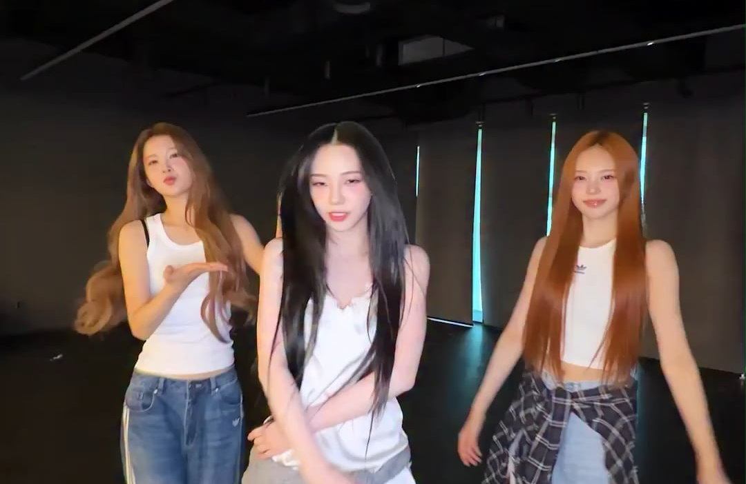 260528 aespa TikTok Update with Karina - WDA w/ Hearts2Hearts A-NA & IAN