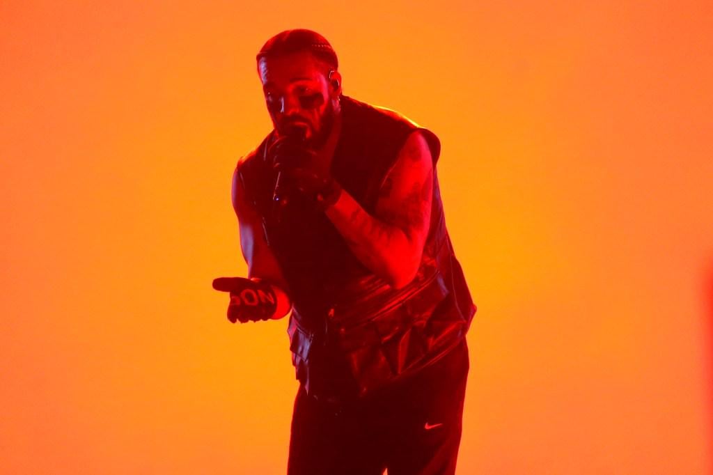 260607 aespa's The 2nd Album 'LEMONADE' debuts at #9 on the Billboard 200 with 41,000 units