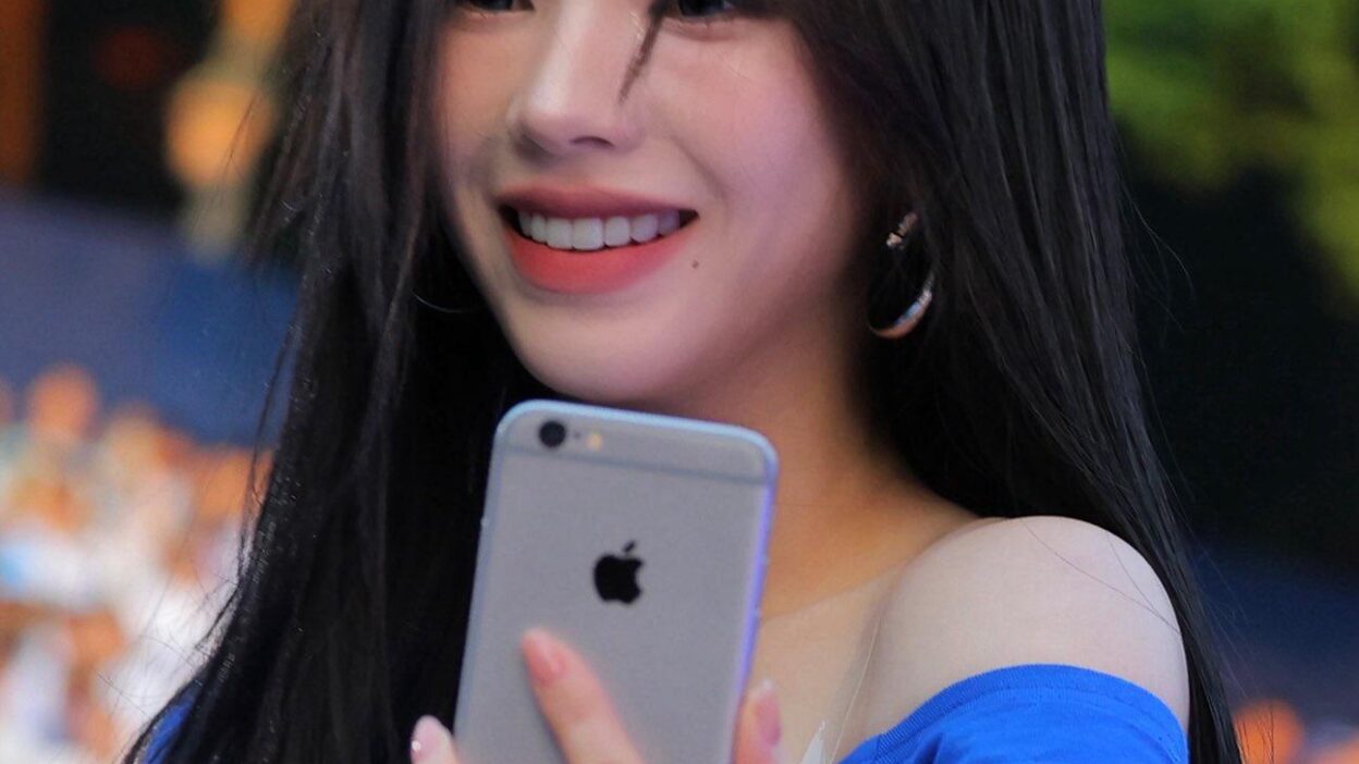 260523 Karina
