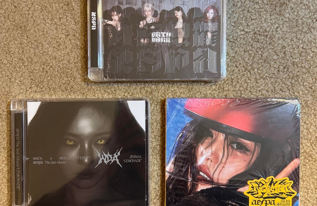 Bought 3 albums, got Karina card 3 times in a row