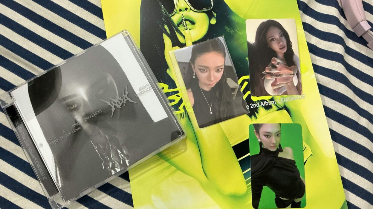GOT MY ALBUMS TODAY 🍋