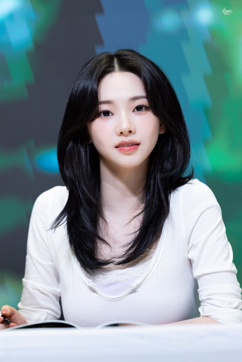 260607 Karina