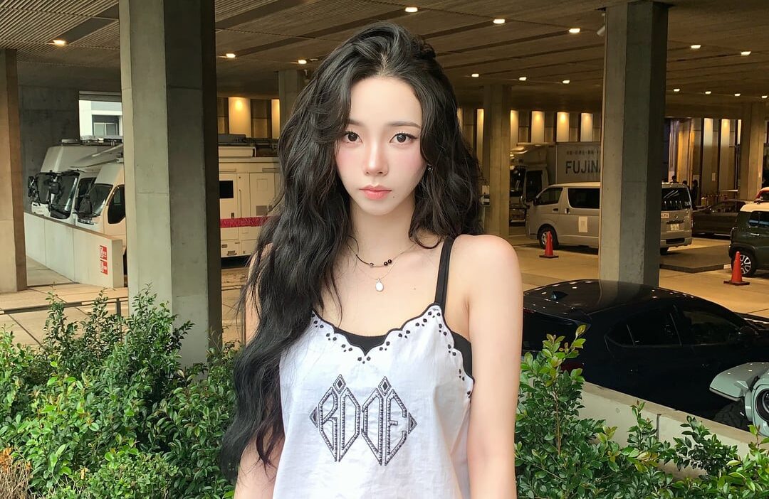 260702 Karina Instagram Update