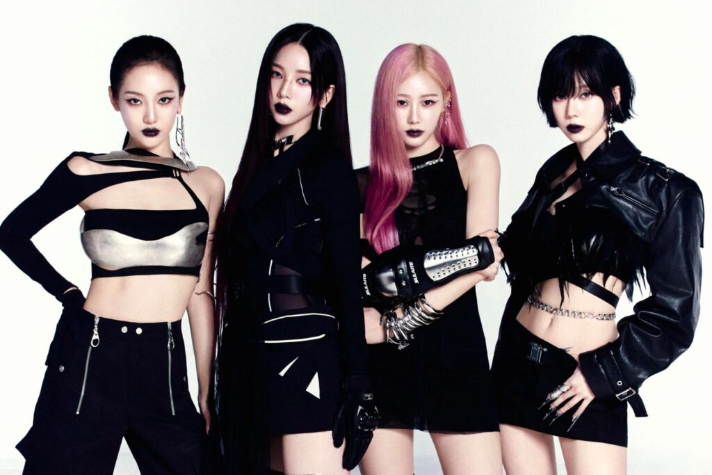 260710 aespa's "Whiplash" Becomes Their Fastest MV To Hit 300 Million Views