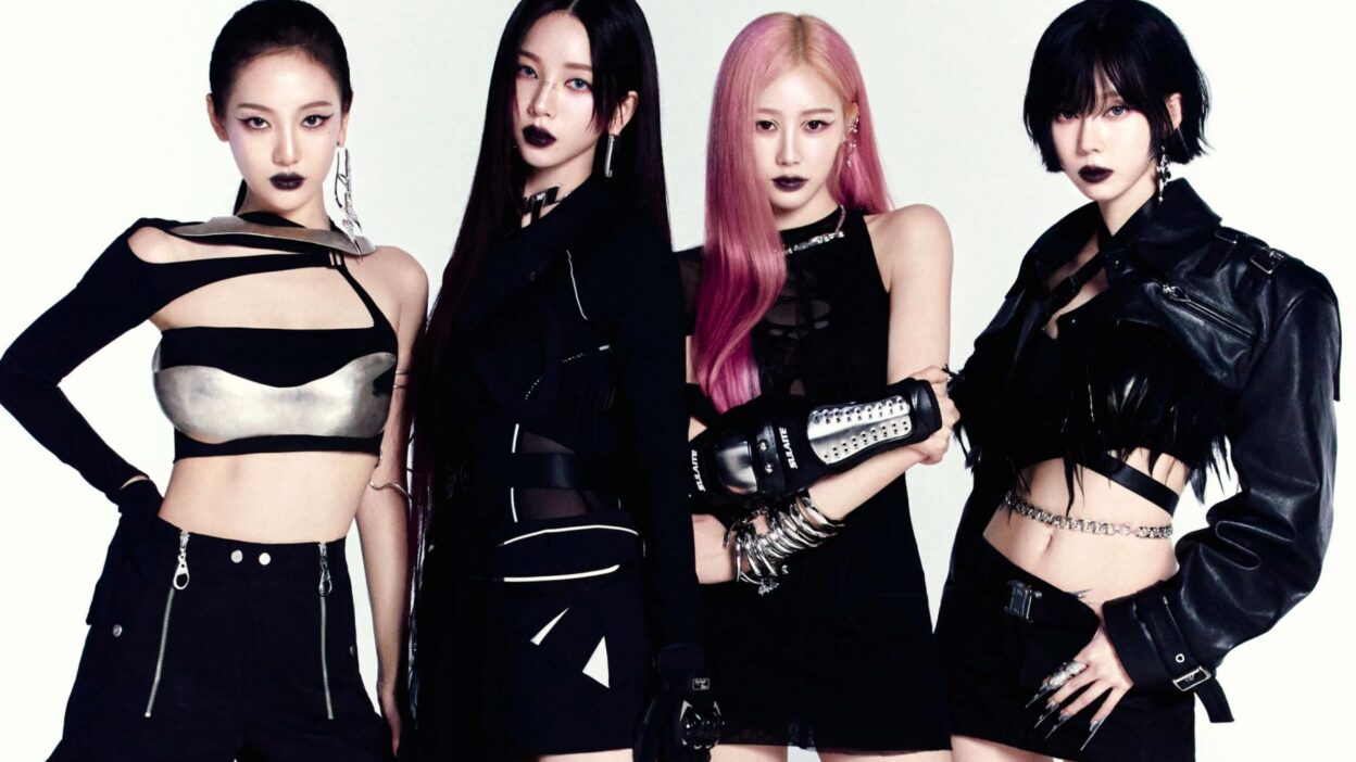 260710 aespa's "Whiplash" Becomes Their Fastest MV To Hit 300 Million Views