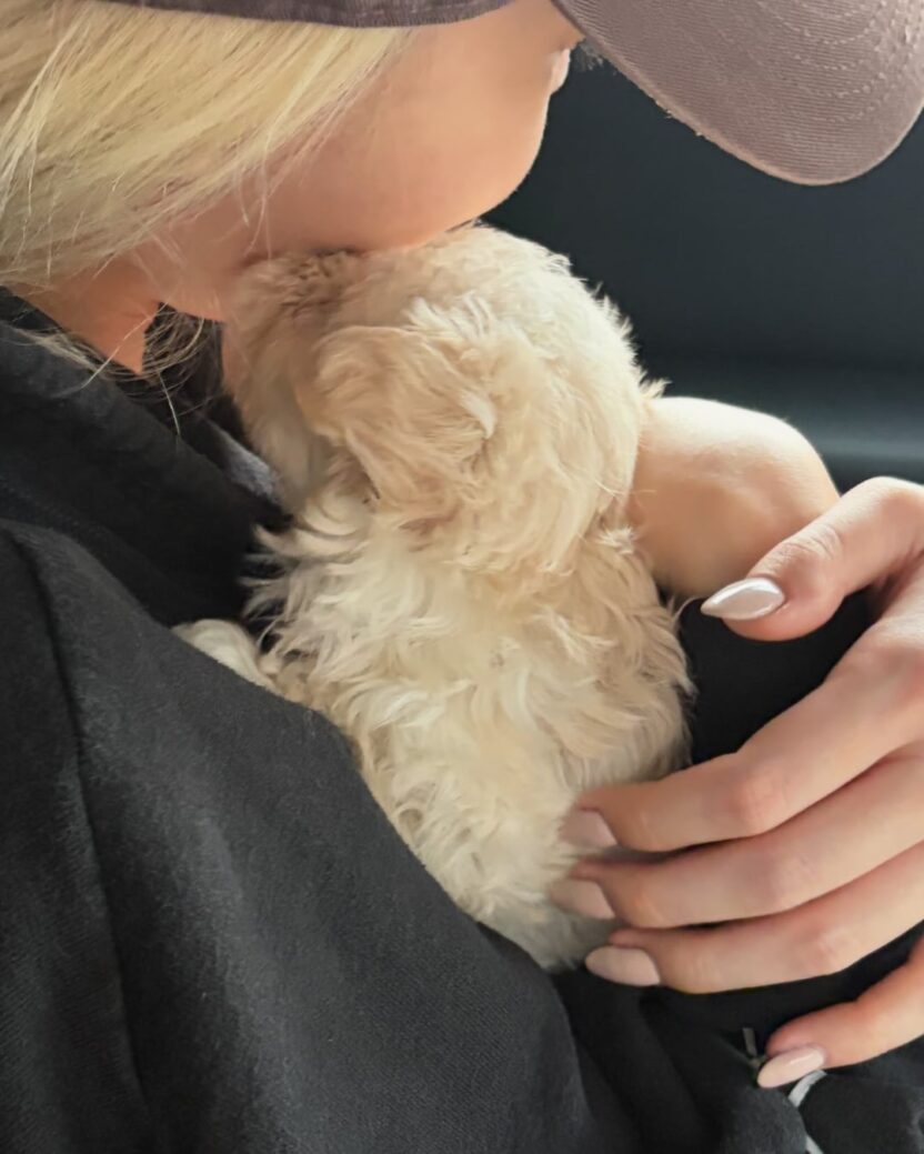 260730 Pponyoim Instagram Update with Winter