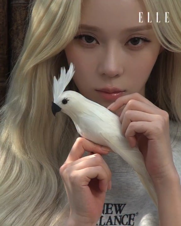 260706 Winter for ELLE Korea x New Balance Lifestyle (July 2026 Digital Issue Fashion Film)