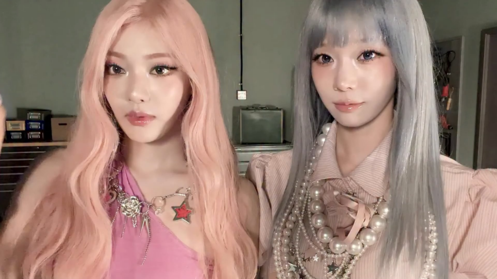 260724 aespa TikTok Update with Ningning & Winter - 🐱🐶