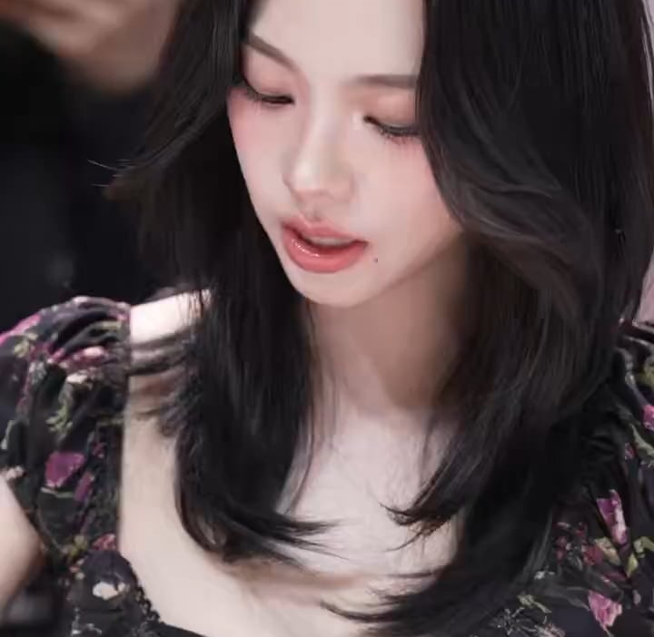 260605 Karina
