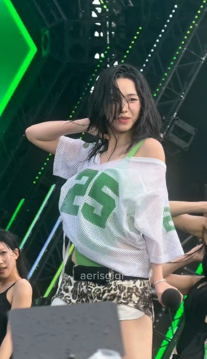 260725 Karina